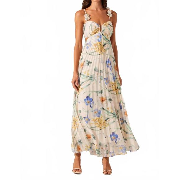 chinese dress ladies Petal and Pup Women's Hilary Pleated Maxi Dress - Red Floral